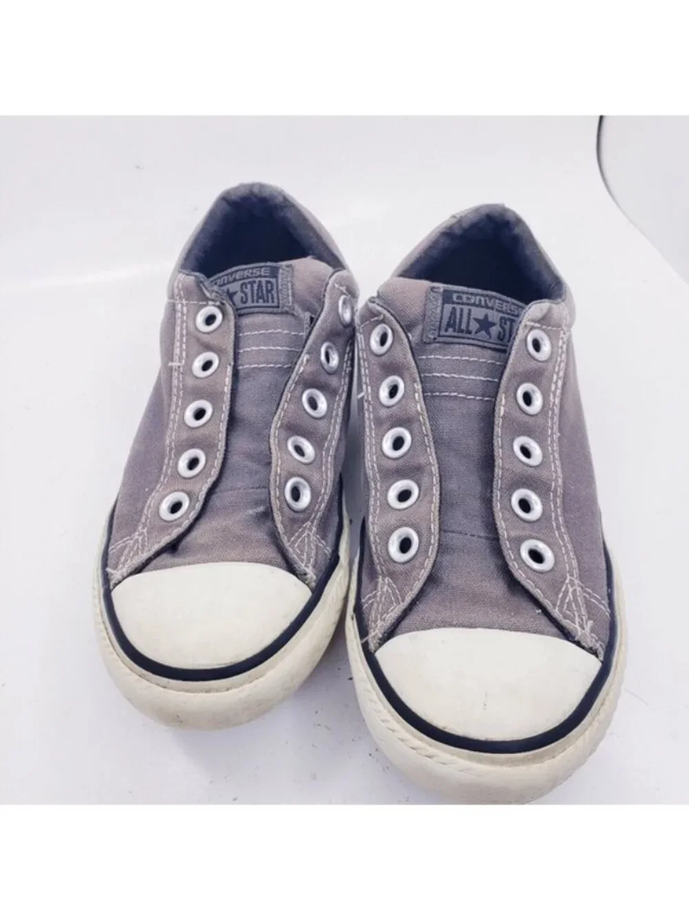 Converse Gray Canvas Low Top Chucks Slip On Shoes Boys Youth Size 2